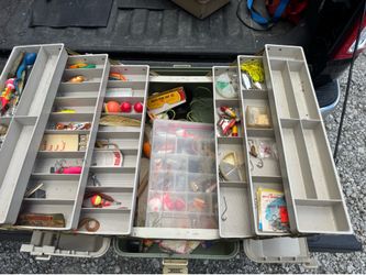 Vintage Plano Tackle Box 8600 Large with contents  $100 Without $55