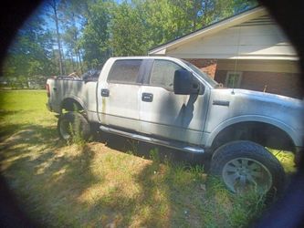2004 ford f150 4 x4 4 dr