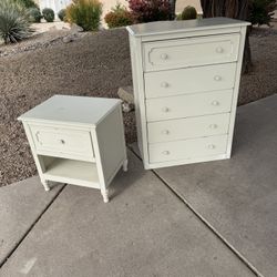 Dresser & Nightstand 