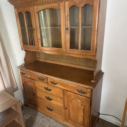 ARMOIRE GLASSWARE  CABINETS 