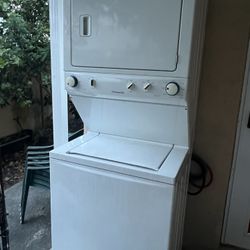 Frigidaire Washer Drier Combo 