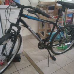 Granite Peak Roadmaster 26" Mountain Bike