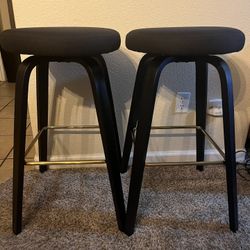 bar stools (new)