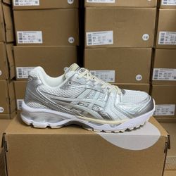 ASICS Kayano 14
