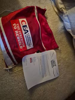California earthquake society emergency kit ( ( NEW COMPLETE  )