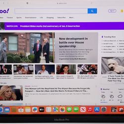 APPLE MacBook Pro 15 Inch 2019 A1990 Vega 20 Intel Core i9 8Quad 32GB 1TB Silver Touch Bar