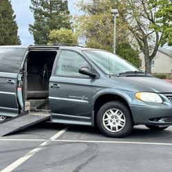 2002 Dodge Grand Caravan