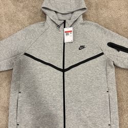 Brand New Unworn Nike Tech Grey Large