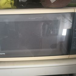 large microwave oven, Horno Grande De Microondas
