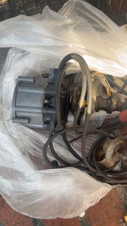 Distributors For 305