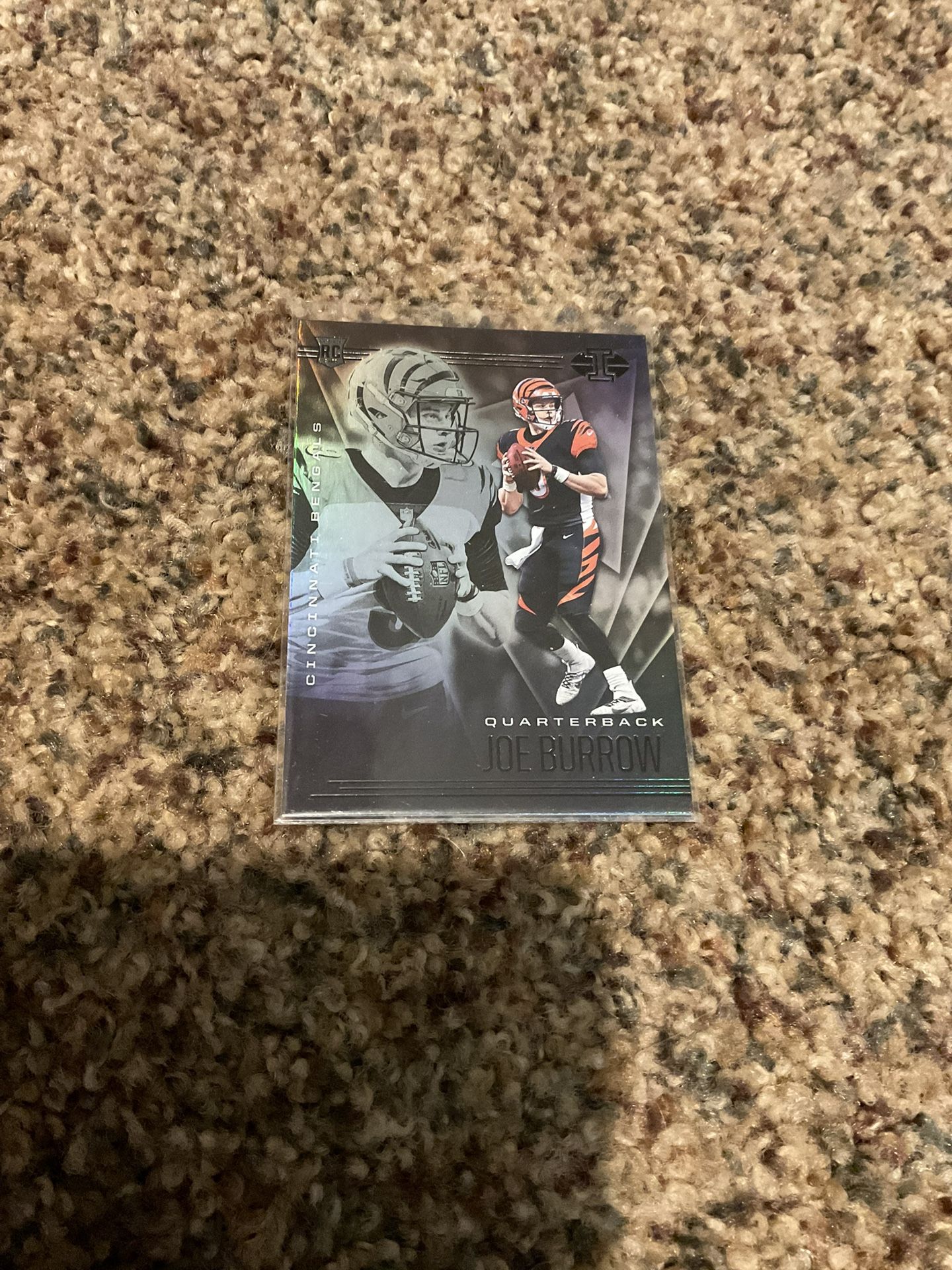 2020 Panini Illusions Joe Burrow Rookie Football Card Cincinnati Bengals Superstar