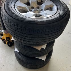 Dodge Ram 1500 Wheels And Tires Set