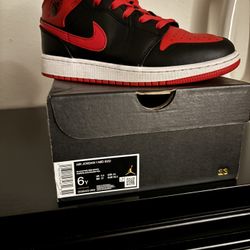 Air Jorden 1 Mid  (GS)
