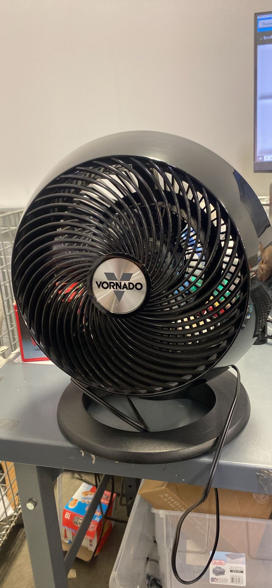 Vornado 660 Large Circulator Fan