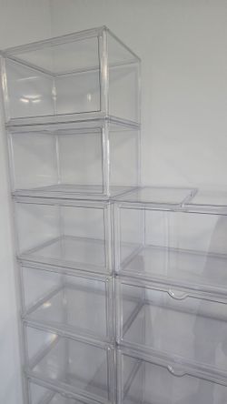 16 clear shoe boxes magnetic doors
