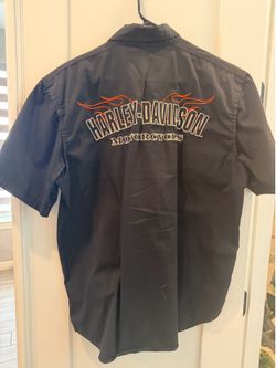 Men’s Harley Davidson shirt