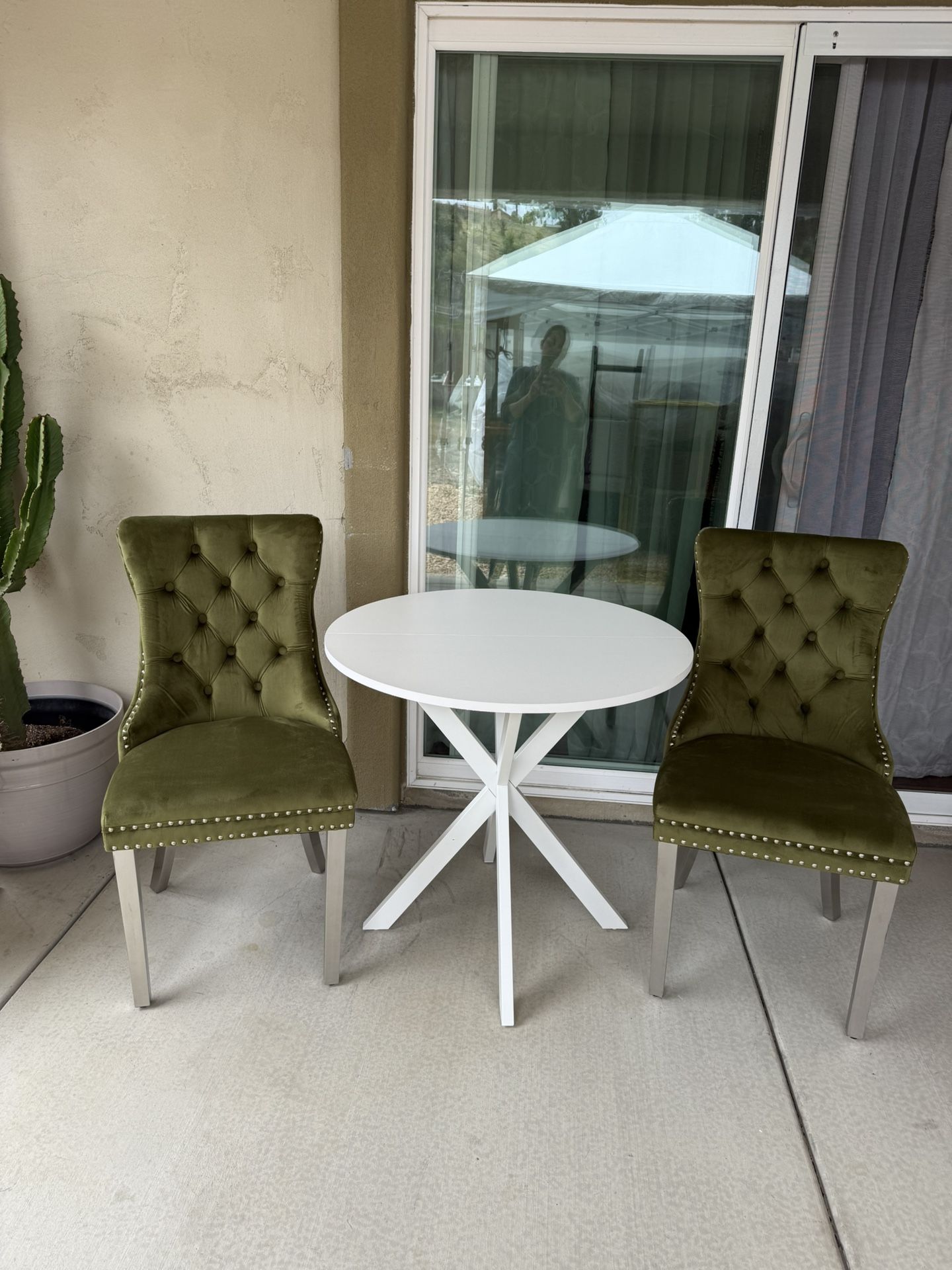Coffee Table And Dining Chairs