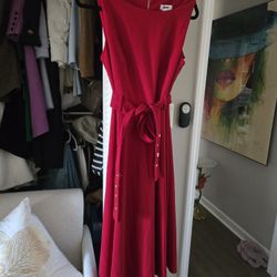 Red Casual Dress  New  Size 6