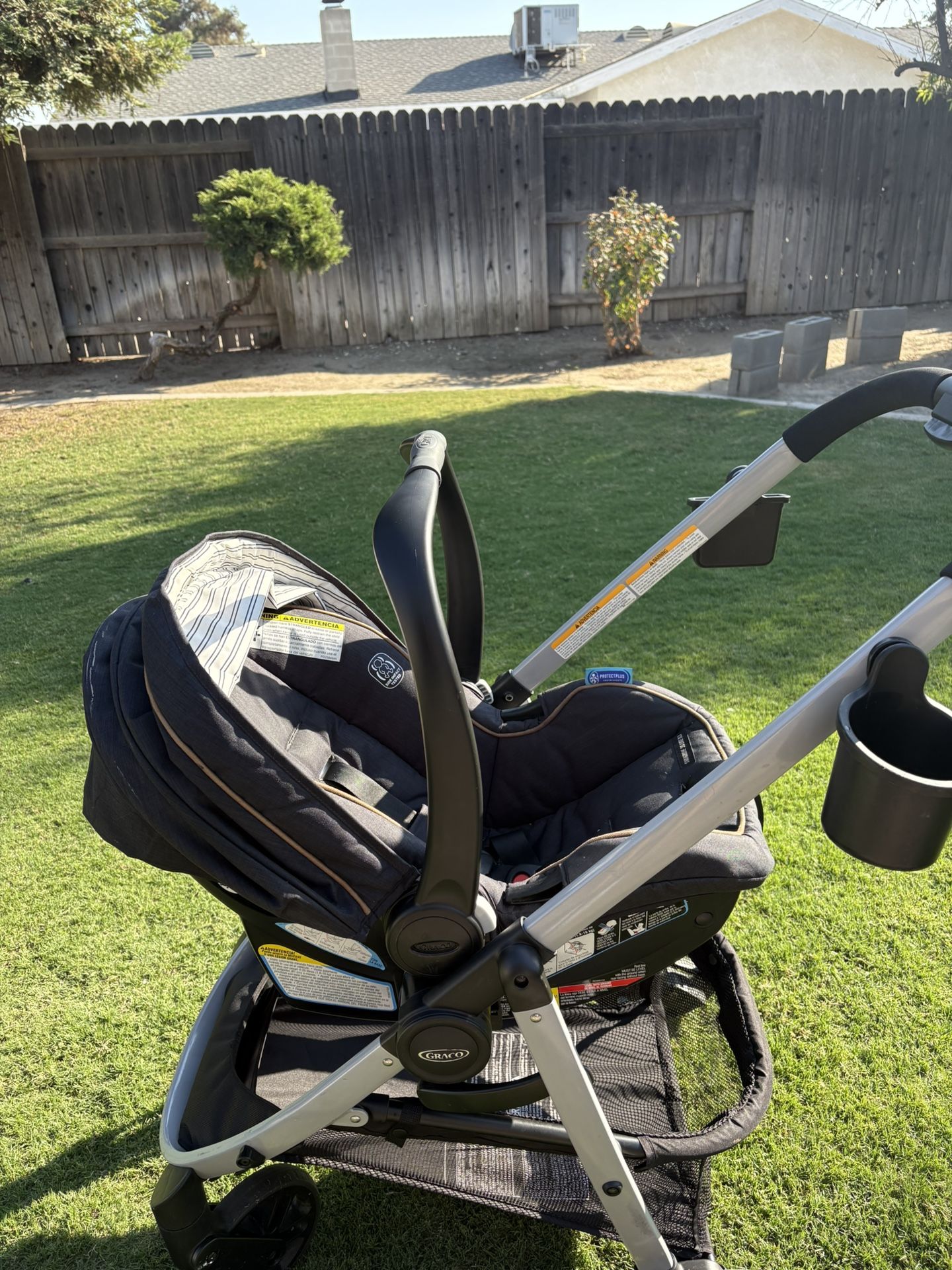 Graco Infant Car seat + Stroller 