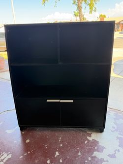 Black Media Stand