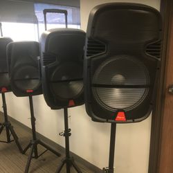 15 Inch Rechargeable Bluetooth Speaker/aux/fm/USB And SD Port/microphone For Karaoke/brand New!!