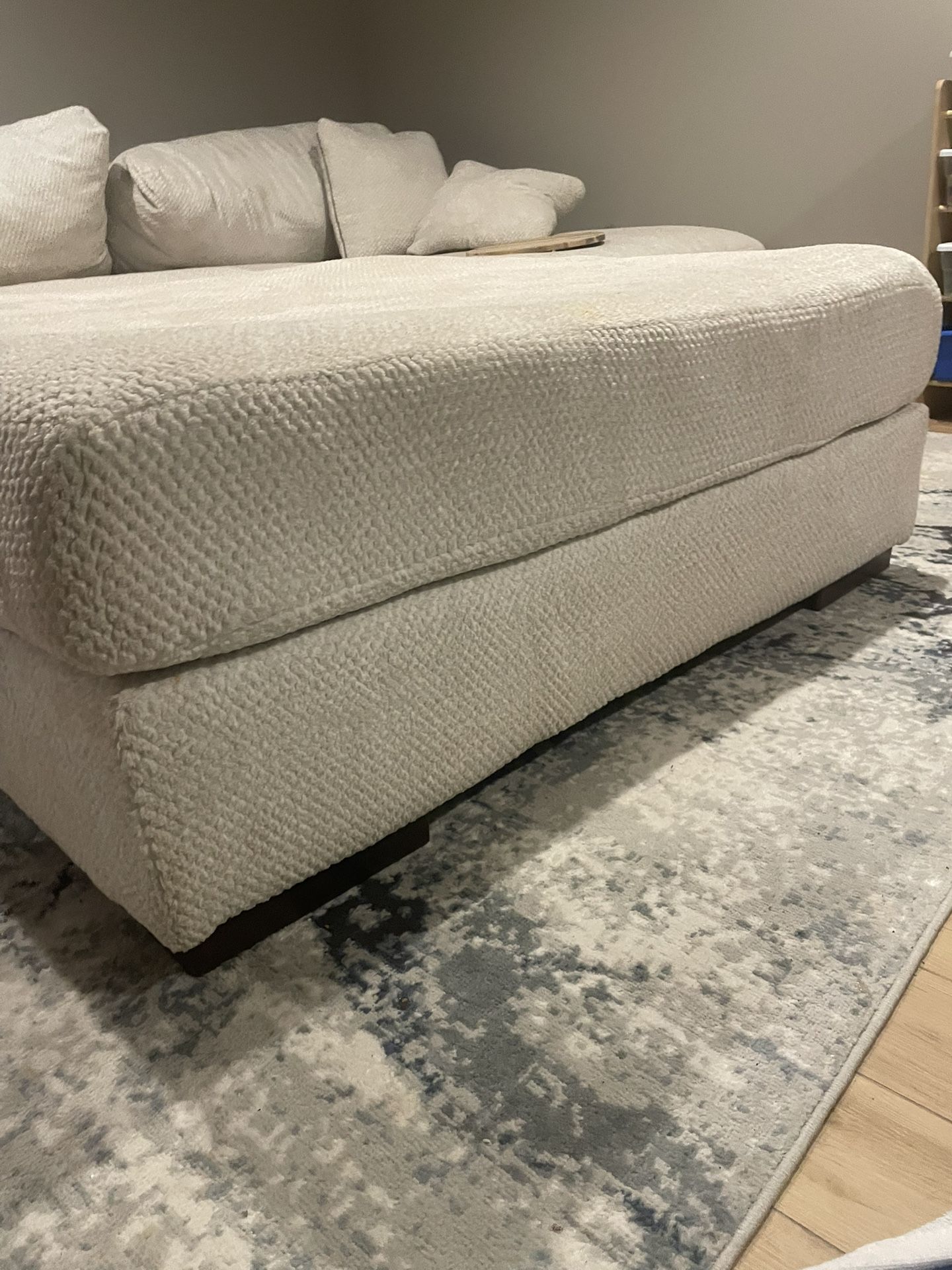 Ivory Ottoman