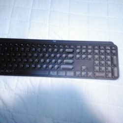 Logitech MX Keyboard