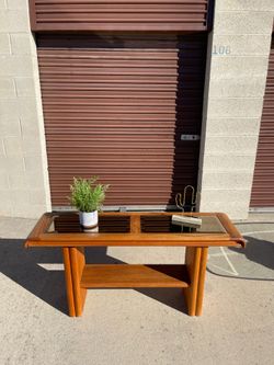 Vintage MCM Postmodern solid Oak Entry sofa table