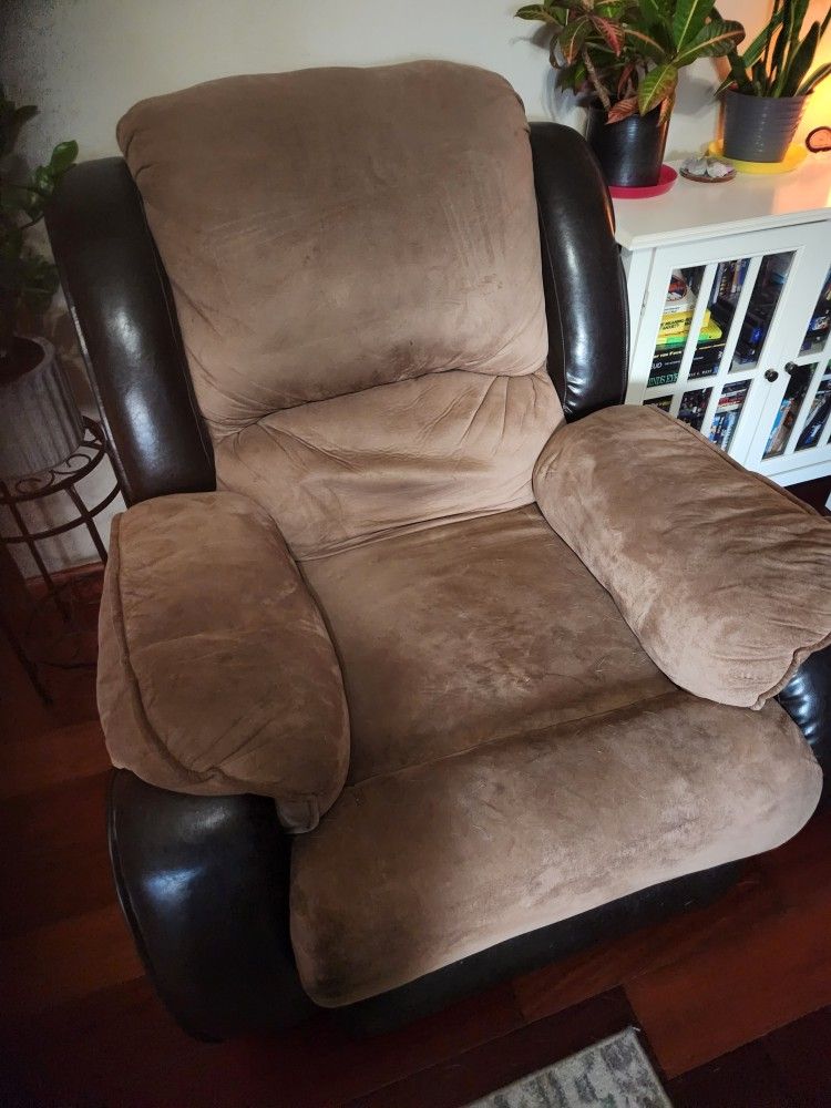 Recliner