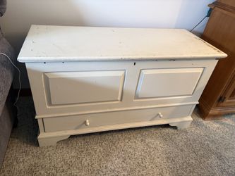 Ethan Allen White Storage Chest • $100