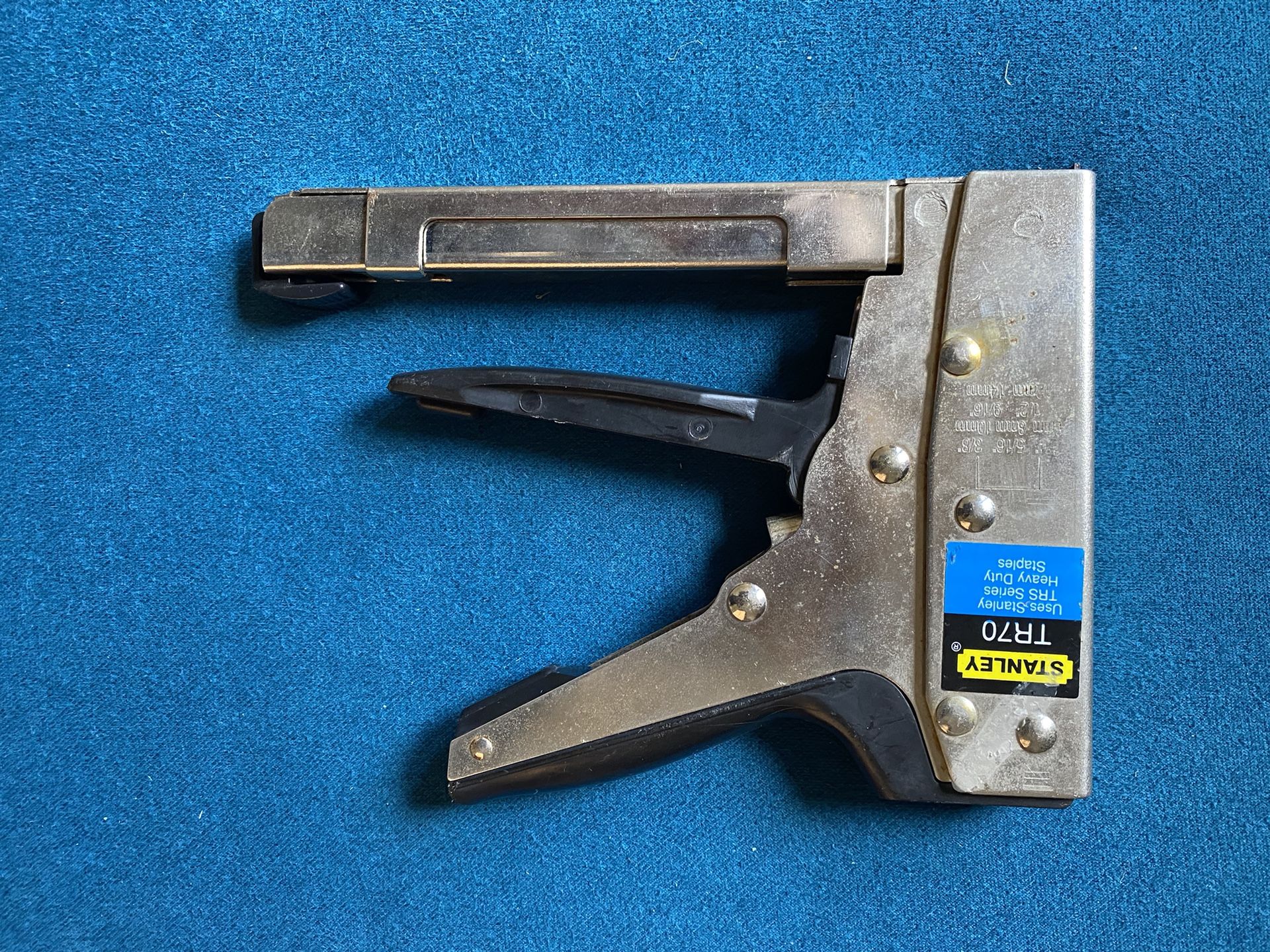 Staple Gun