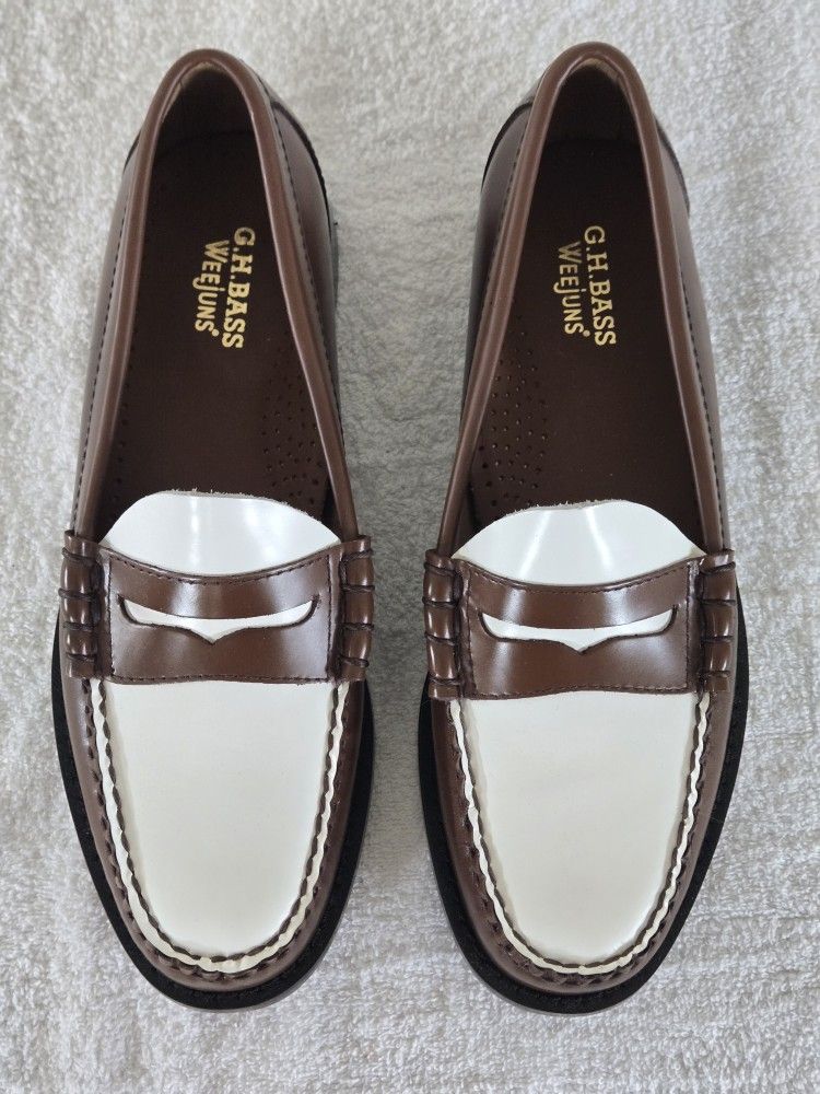 GH BASS Larson Weejuns Brown & White Leather Slip-On Loafers