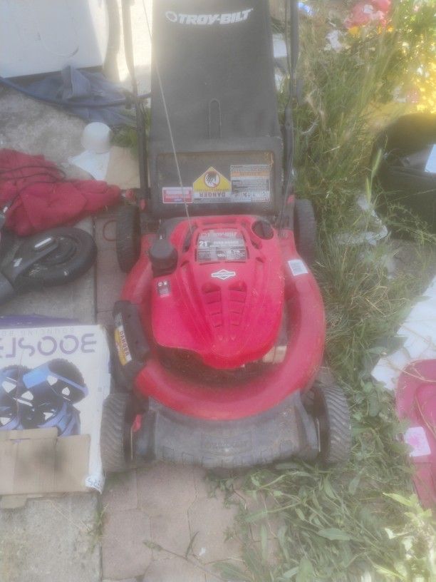 Lawn Mower Runs Good