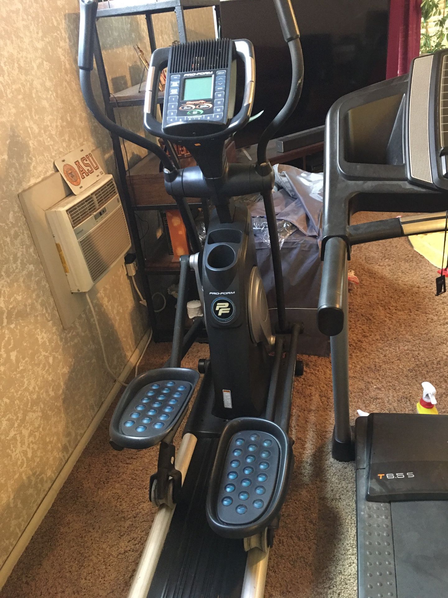 Proform 20.0 Cross Trainer Elliptical for Sale in Phoenix AZ OfferUp