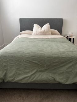 Full Size Bed