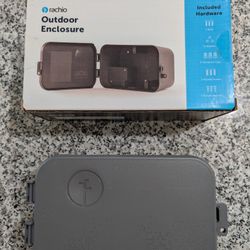 Rachio Smart Sprinkler Controller Gen 3 & Outdoor Enclosure