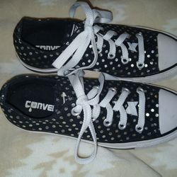 Womans Size 6 Converse Black Wirh Silver Polka Dots 