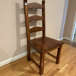 4 Dining Chairs