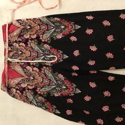 BLACK PANTS SIZE MEDIUM 