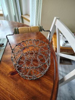 Cute Vintage Wire Egg Gathering Basket
