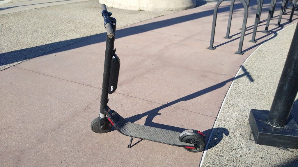 SEGWAY NINEBOT ES4 Electronics & Media