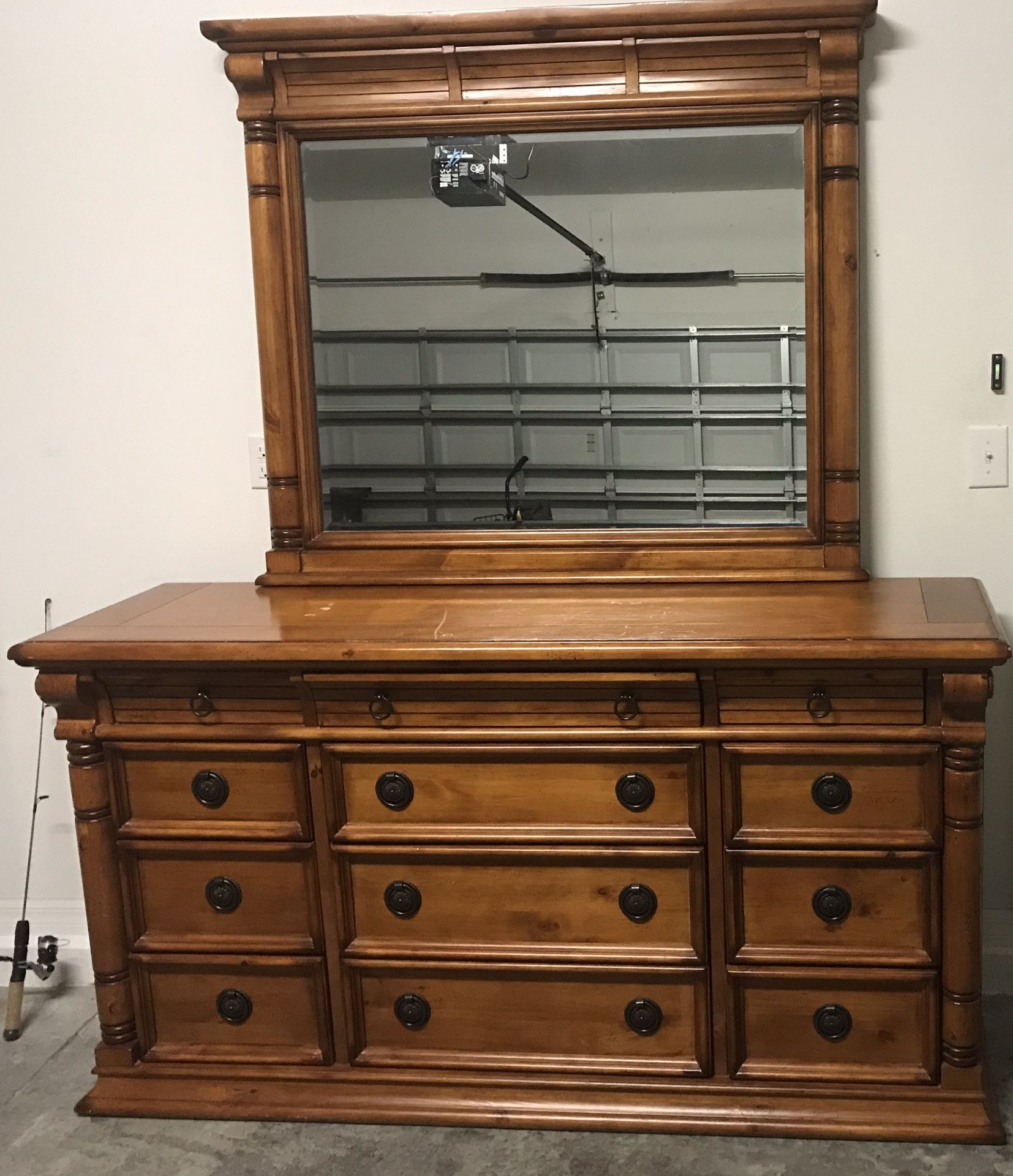 Dresser & nightstand