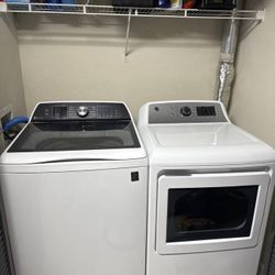 GE Profile Washer And dryer Set, LIKE NEW!!