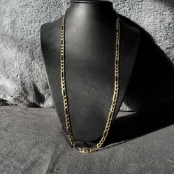 ⚜️ 14kt Figaro Chain ⚜️