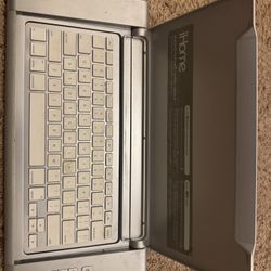 iHome Bluetooth keyboard