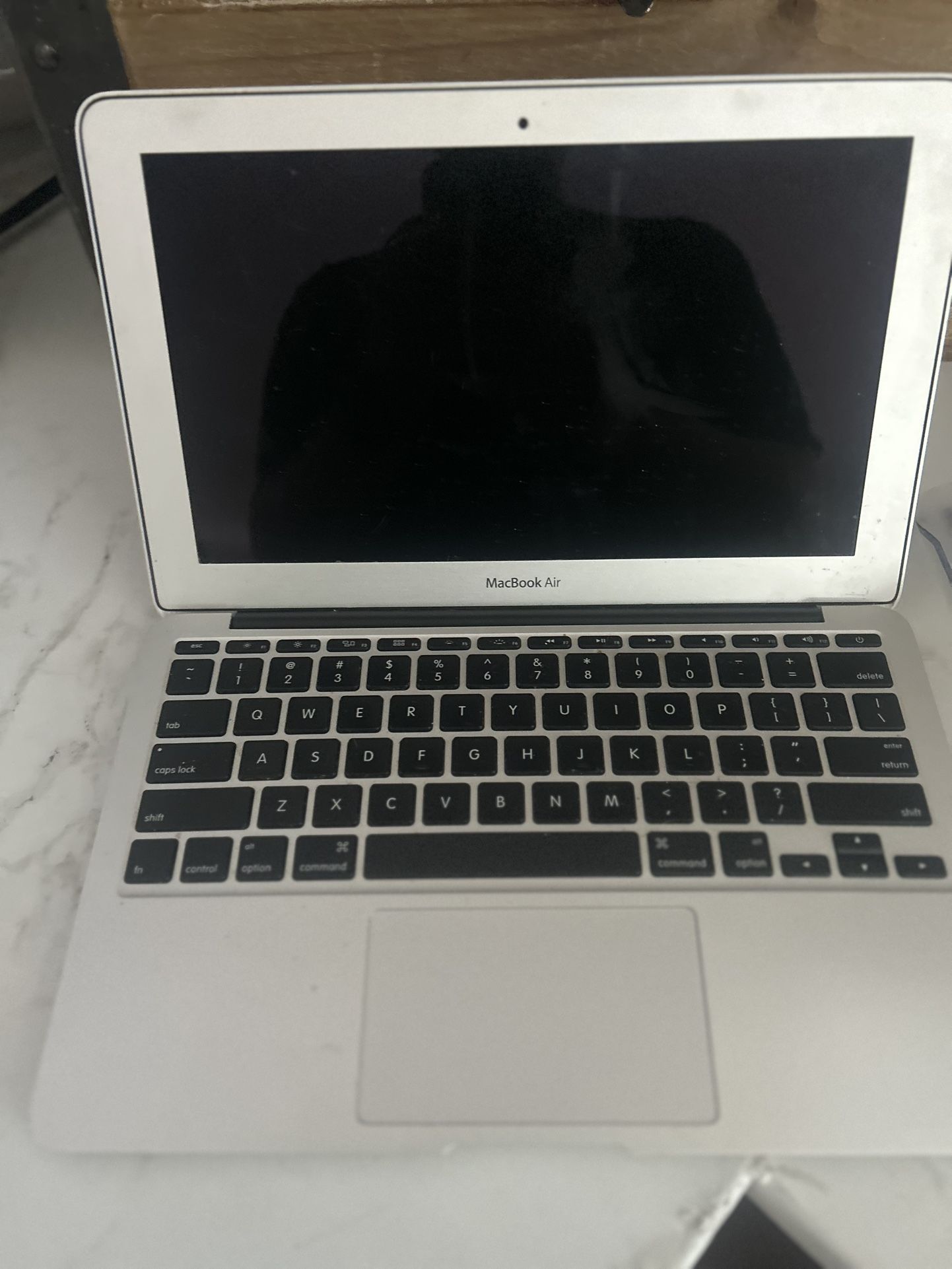 2011 MacBook Air Included New DVD WR Drive