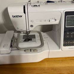 Brother SE700 Computerized Sewing and Embroidery Machine - White