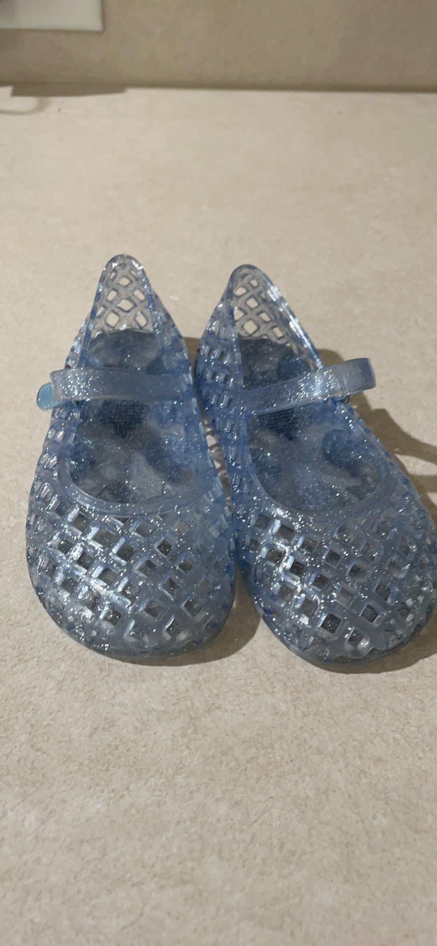 Elsa Shoes Size 8 
