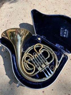 C.G. Conn 14D Single F French Horn + Case & Holton Farkas Mouthpiece – $300 OBO