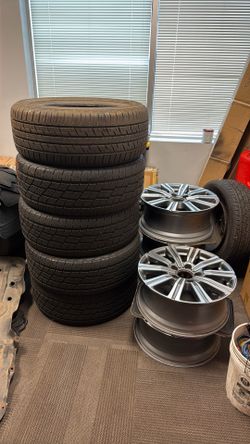 Wheels and Tires Toyo
